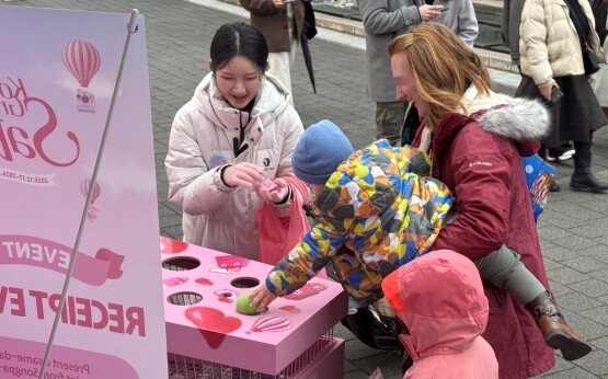 ‘플레이 트럭’ 이벤트 모습. 사진=롯데백화점 제공