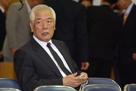 민병란 씨와 서홍민 회장이 서수민 회장을 상대로 제기한 이번 소송은 2024년 3월 부친인 5선 국회의원 출신 서정화 전 내무부 장관(사진)이 91세 나이로 별세한 이후 제기됐다. 사진=일요신문DB