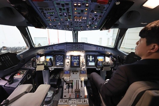 2024년 국토교통부가 소형항공운송사업면허에 대한 국내선 좌석 수 제한을 기존 50석에서 80석으로 상향하도록 항공사업법 시행령을 개정했다. 섬에어 1호기 내부. 사진=임준선 기자