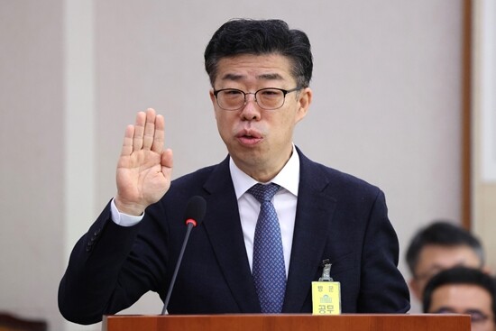 12·3 불법계엄 당시 박성재 전 법무부 장관의 명령에 따라 계엄포고령 위반자 등을 가둬두기 위한 교정시설 내 수용공간을 파악한 혐의를 받는 신용해 전 법무부 교정본부장에 대한 구속영장 신청이 반려됐다. 사진 = 박은숙 기