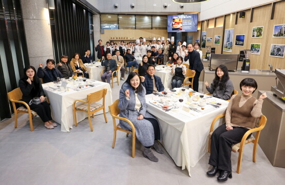 시식회 장면. 사진=경남정보대 제공
