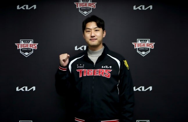 홍건희는 자유계약 신분으로 있다 KIA와 계약하며 자신이 프로 경력을 시작한 팀으로 돌아왔다. 사진=KIA 타이거즈 제공