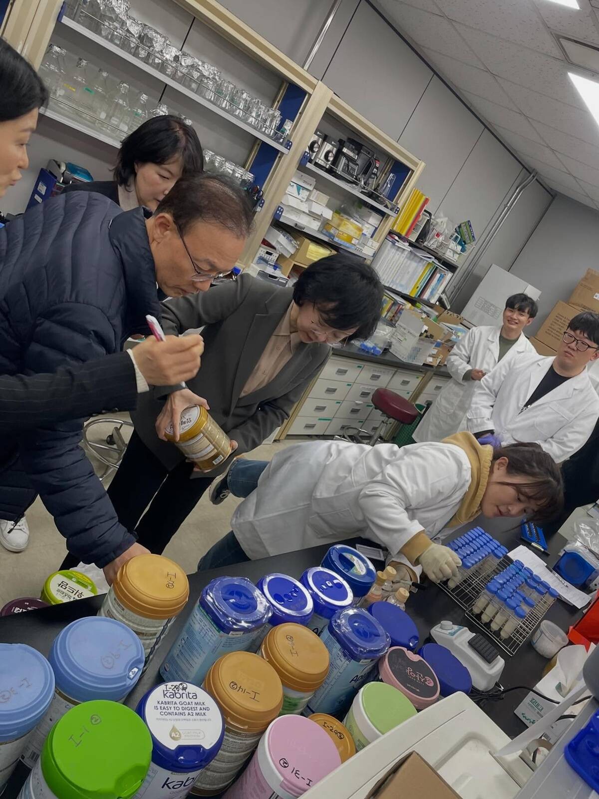 30일 오유경 식품의약품안전처장은 분유 제품 관련 안전점검을 신속히 강화했다고 밝혔다. 사진=오유경 식약처장 SNS 갈무리