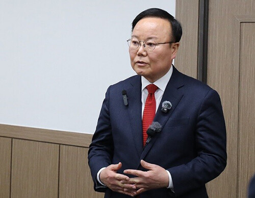 김재원 국민의힘 최고위원이 2일 오후 대구 수성구 국민의힘 경북도당에서 기자간담회를 열고 경북지사 출마에 대한 입장을 밝히고 있다. 사진=남경원 기자