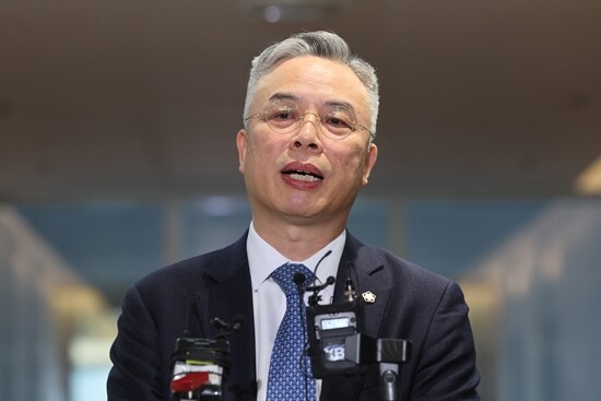 3대 특검의 수사에서 미진했던 부분 등을 수사할 ‘2차 종합특검’에 권창영 법무법인 지평 변호사 겸 서울대 법학전문대학원 겸임교수가 임명됐다. 사진 = 연합뉴스