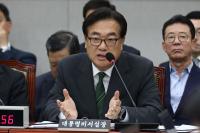 경찰 ‘대통령실 PC 초기화 의혹’ 정진석 전 비서실장 피의자 소환