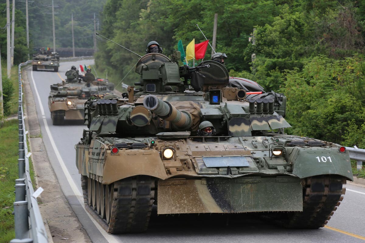 T-80U와 BMP-3를 통해 러시아식 기갑 전술과 운용 교리, 장비 철학을 직접 분석할 수 있었고, 이는 이후 육군 차기 기갑 전력 발전에 참고 자료로 활용됐다. 사진=육군