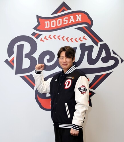 박찬호는 "내 야구 인생의 모토는 '허슬두'"라며 두산에서의 선전을 다짐했다. 사진=연합뉴스