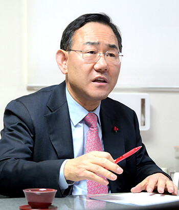 주호영 대구시장 출마예정자는 "제가 시장이 되면 '정치력 있는 행정가'의 모델을 보여드리겠다"고 말했다. 사진=주호영 국회부의장 사무실 제공