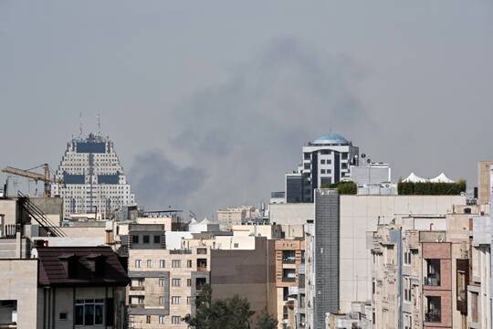 지난 2월 28일 폭발이 발생한 이란 테헤란의 도심 상공 모습. 사진=연합뉴스