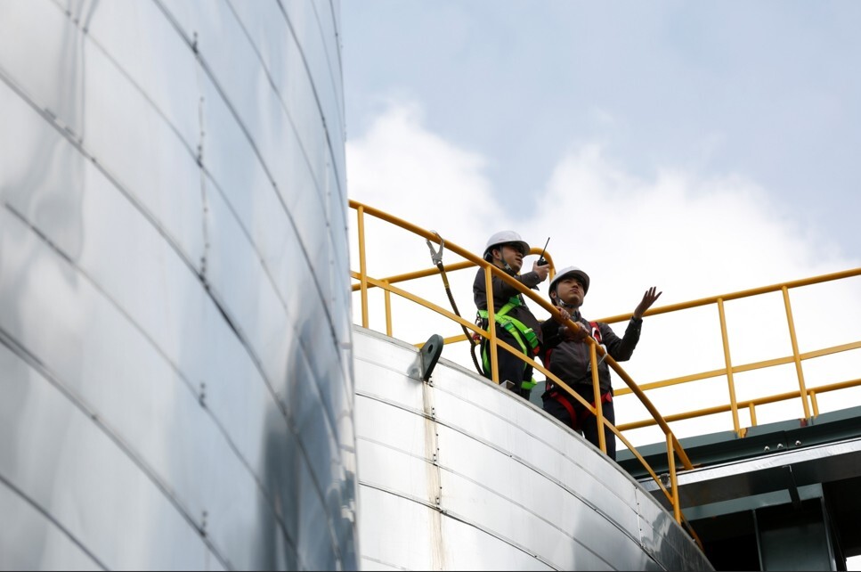 금호석유화학 직원들. 사진=금호석유화학 제공