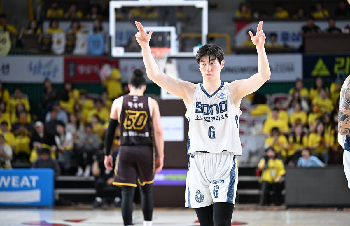 플레이오프 6경기 전승으로 챔프전에 진출한 고양 소노의 돌풍이 무섭다. 그 중심에는 정규리그 MVP 수상자 이정현이 자리하고 있다. 사진=KBL 제공