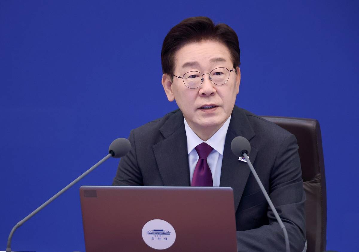 이재명 대통령이 21일 청와대에서 열린 수석보좌관회의에서 발언하고 있다. 사진=연합뉴스