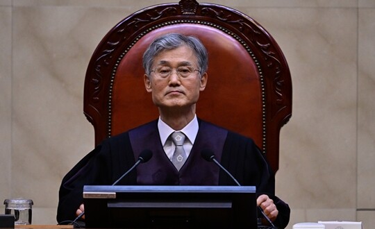 2025년 5월 1일 조희대 대법원장이 서울 서초구 대법원에서 이재명 당시 더불어민주당 대선 후보의 공직선거법 위반 사건 상고심 선고를 위해 재판을 준비하고 있다. 사진=사진공동취재단