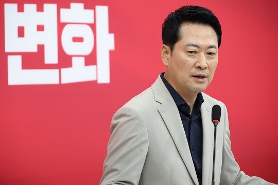 장동혁 국민의힘 대표가 9월 2일 국회에서 현안 관련 기자간담회를 하고 있다. 사진=박은숙 기자