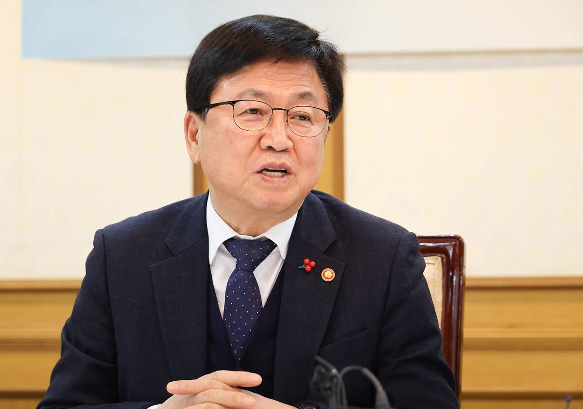 최교진 교육부 장관. 사진=임준선 기자