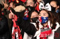 한국축구, 12년만 16강 진출