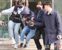 검찰에 송치되는 ‘강남 납치 살인 배후’ 황은희