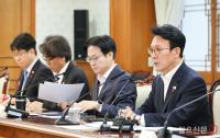 모두발언 하는 김민석 총리, 노동안전 현안 점검회의 주재