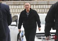 증인 출석하는 명태균