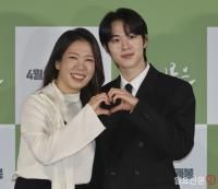 '내 이름은' 염혜란-신우빈, 모자의 다정한 하트