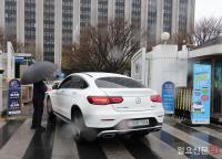 출입제한 안내 받는 짝수 차량