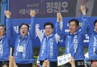 지지 호소하는 정원오 서울시장 후보 