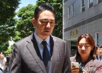 중앙그룹 계열사 회생 신청 심문 마친 홍정도 부회장